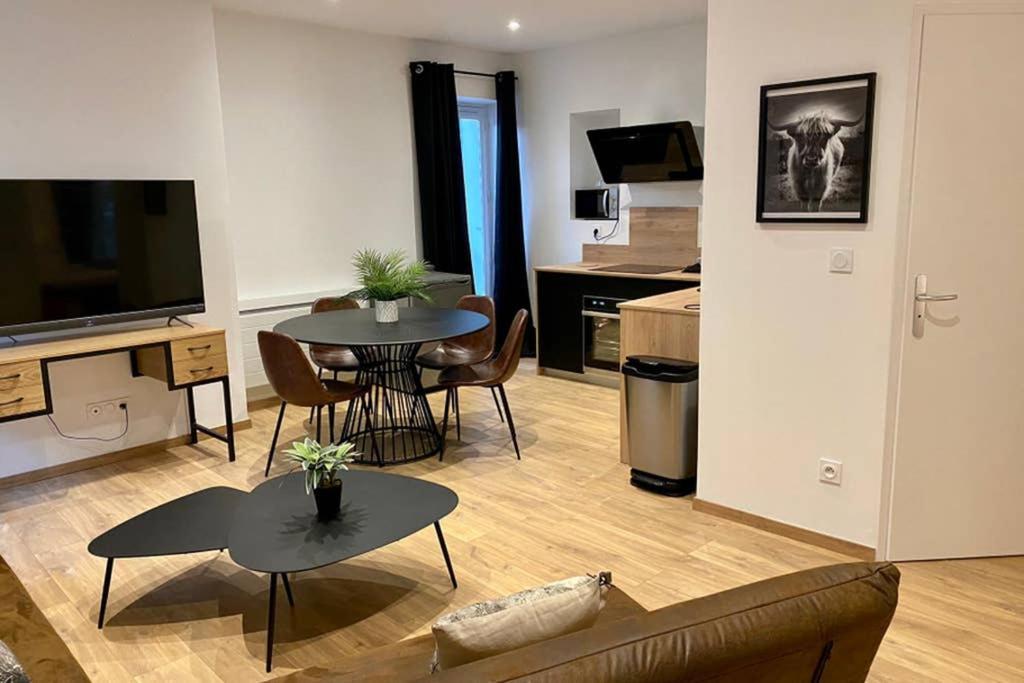 Appartement Proche Gare Neuf, Ambiance Highland Валанс Екстериор снимка